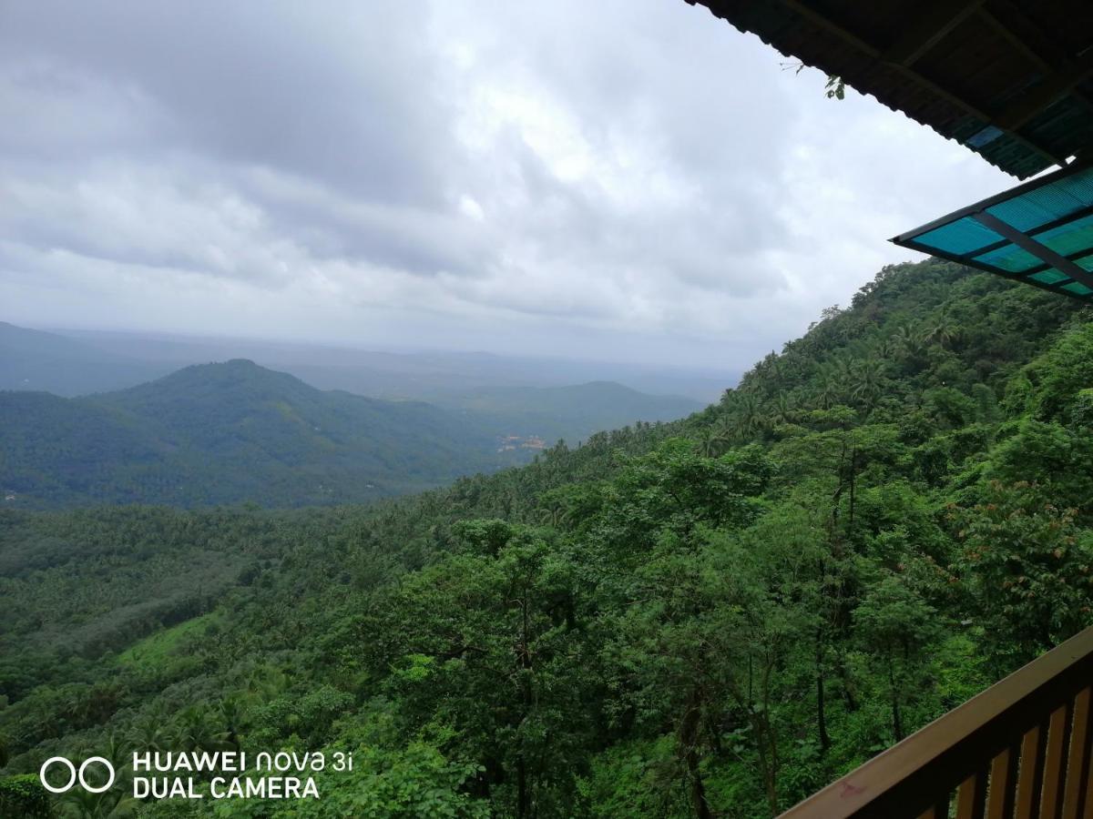 Stone Hills Hotel Kannur Exterior photo