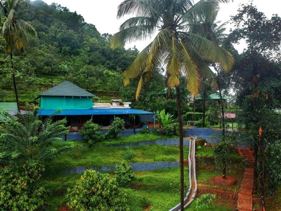 Stone Hills Hotel Kannur Exterior photo