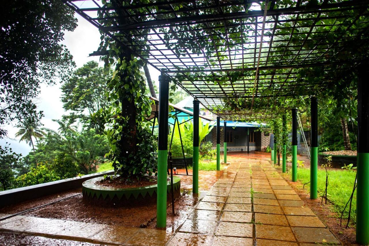 Stone Hills Hotel Kannur Exterior photo