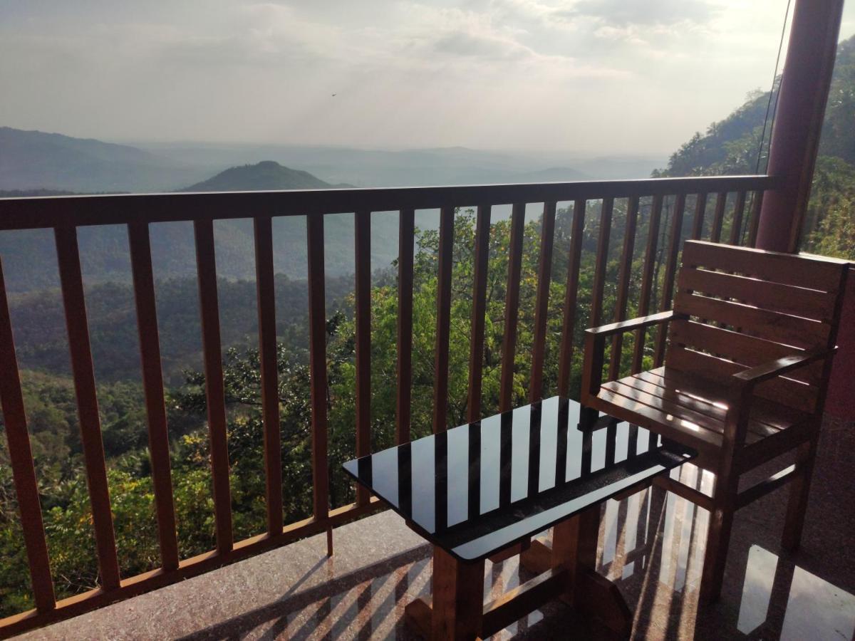 Stone Hills Hotel Kannur Exterior photo