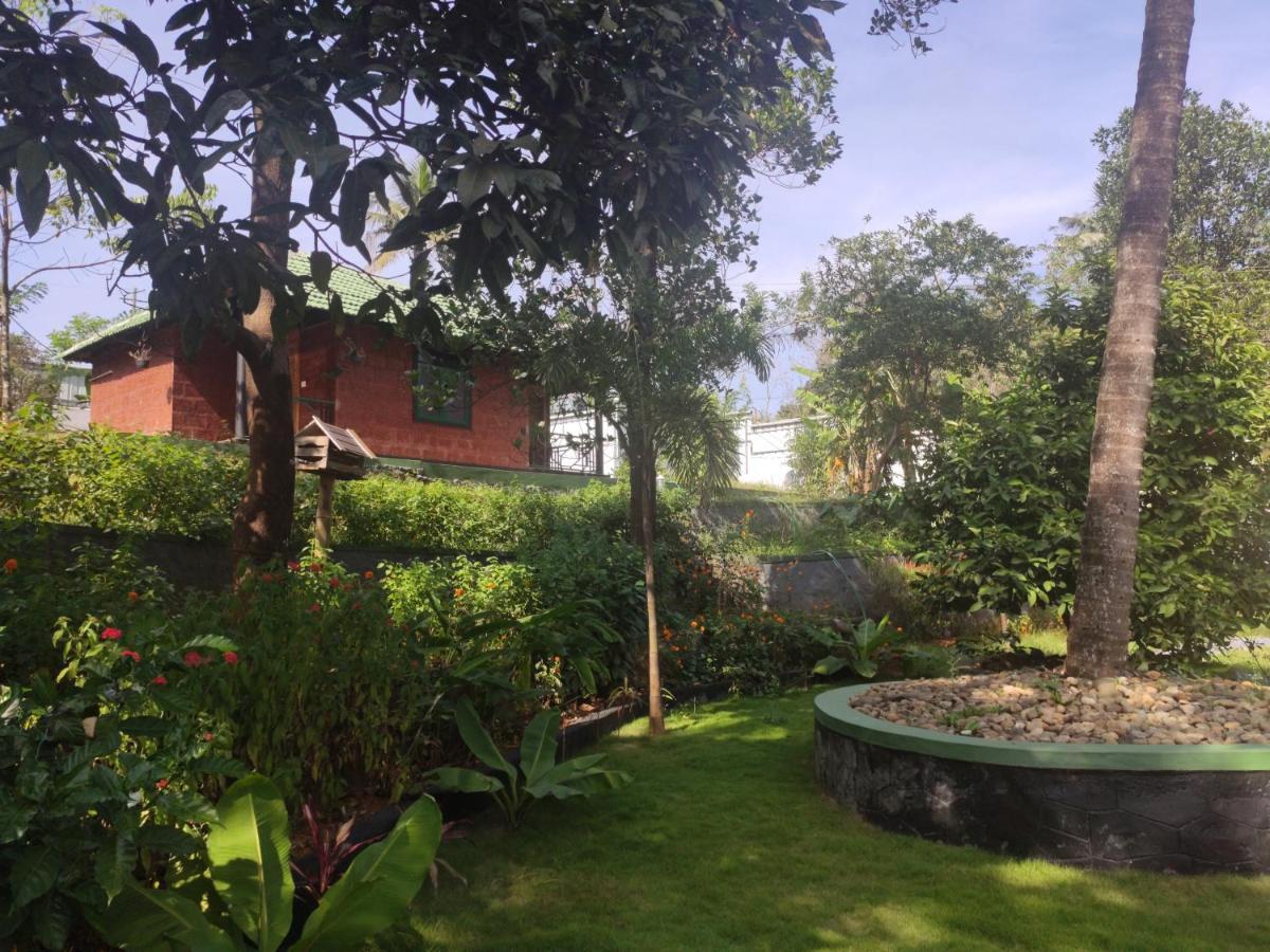 Stone Hills Hotel Kannur Exterior photo