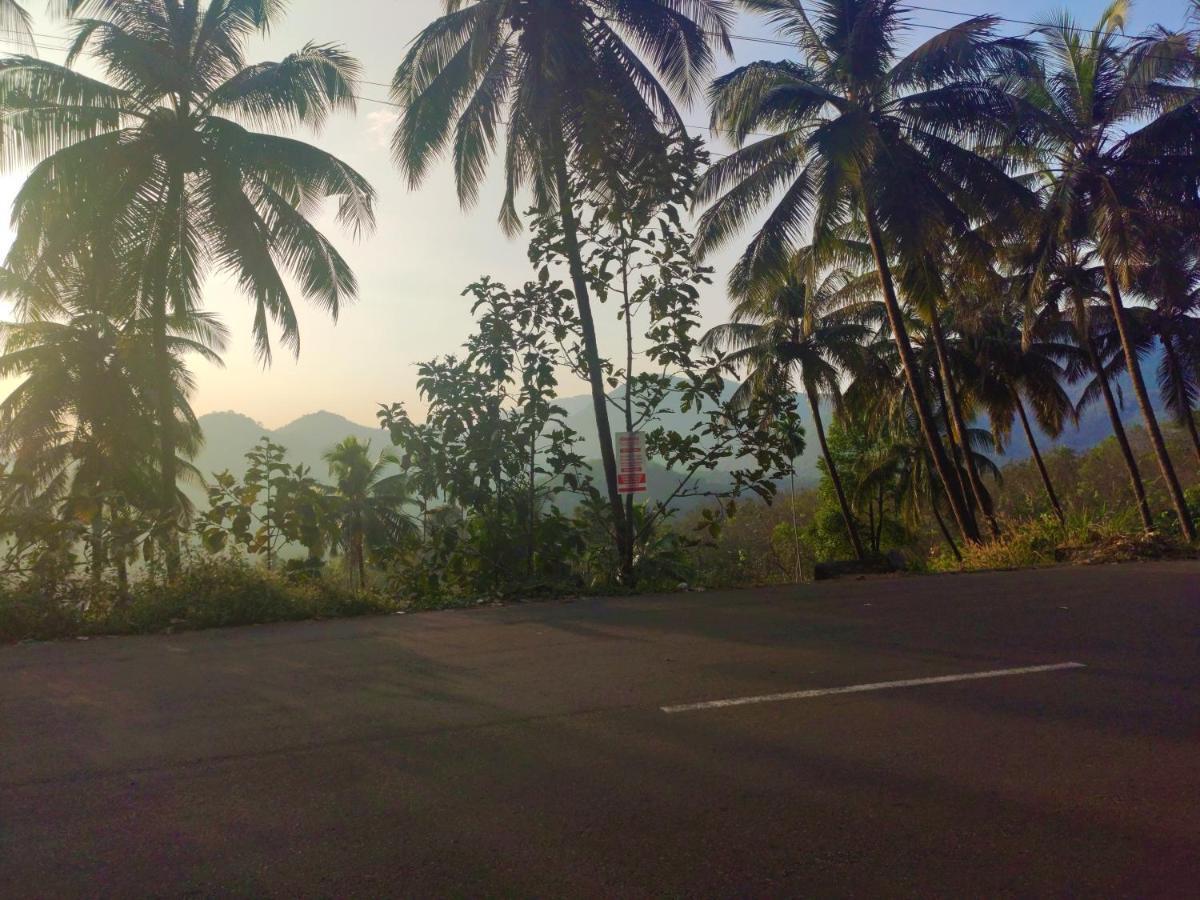 Stone Hills Hotel Kannur Exterior photo