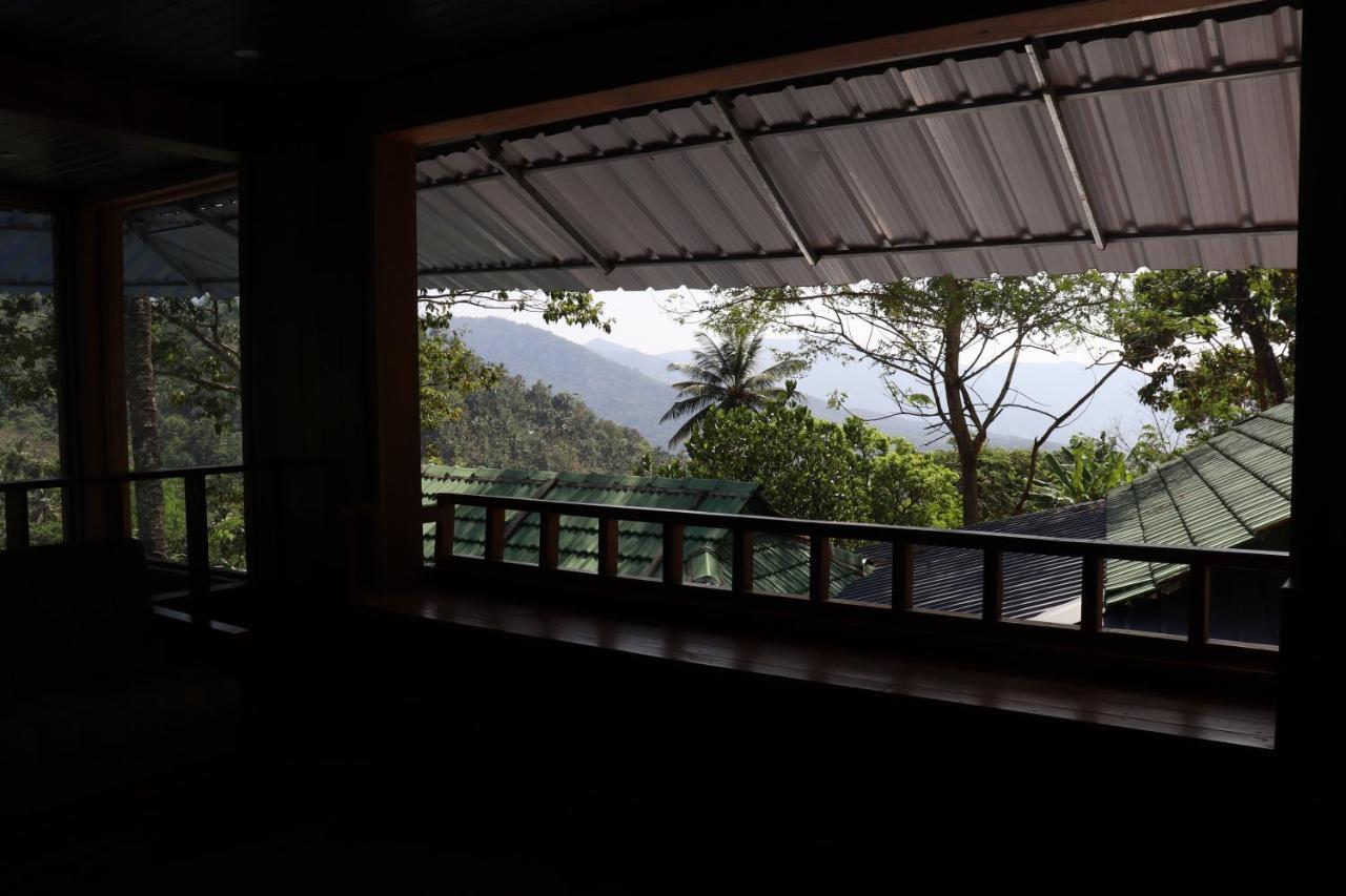 Stone Hills Hotel Kannur Exterior photo
